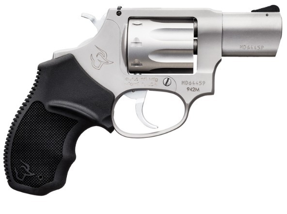 TAURUS 942 22 WMR 8rd